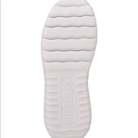 Tommy Hilfiger White Red Blue Flat Retro Fashion Sneakers - Picture 3 of 5